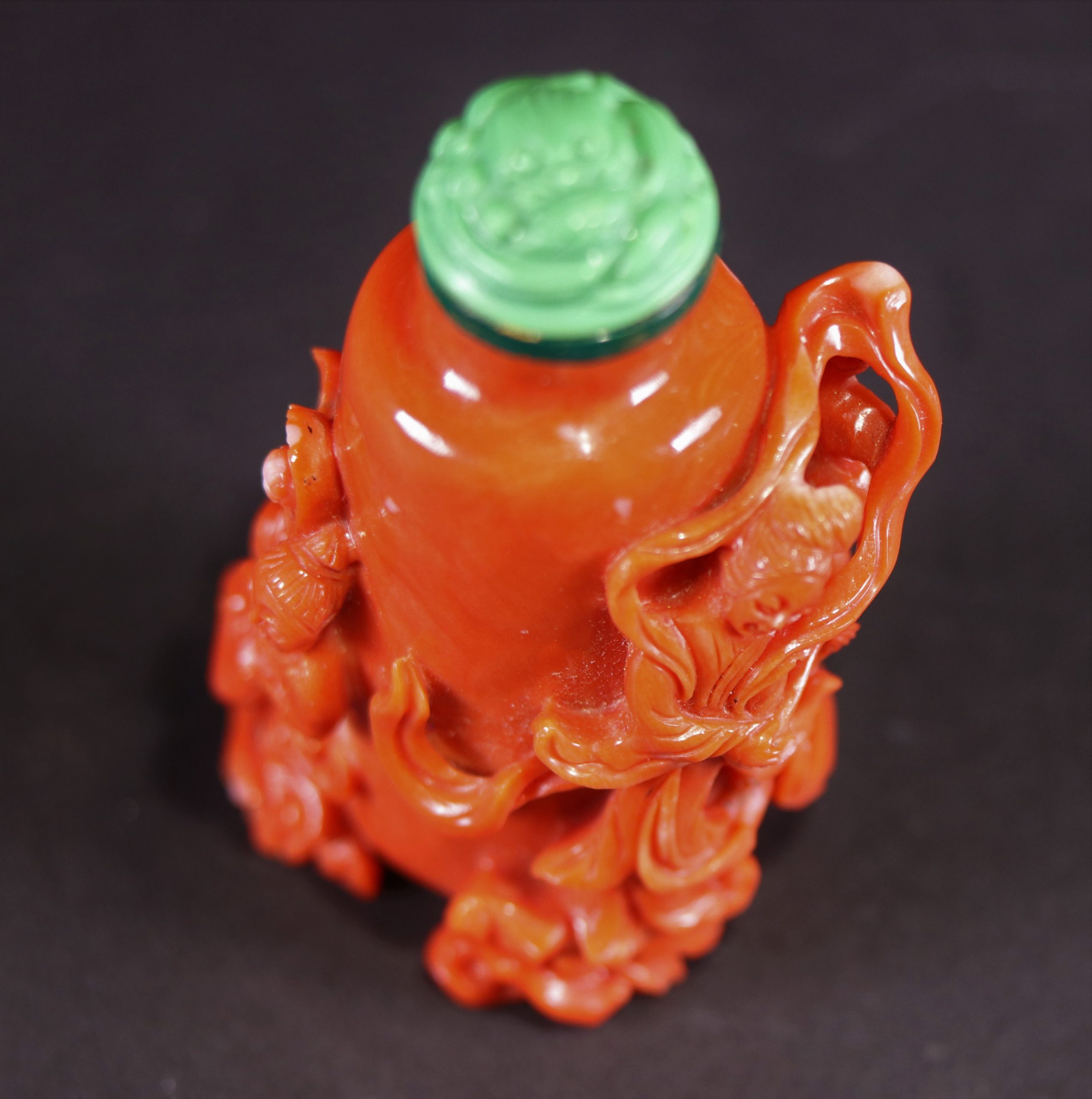 Red Coral snuffbottle A (7)